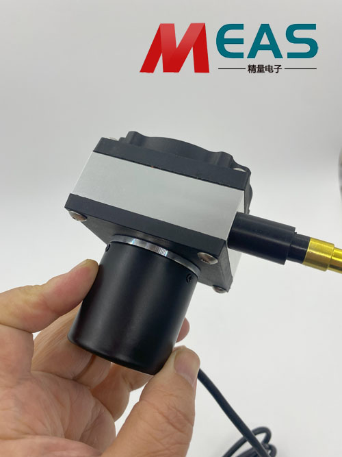 ���Kλ�Ƃ�����ÿһ�Μy�������S��늉���΢��׃��